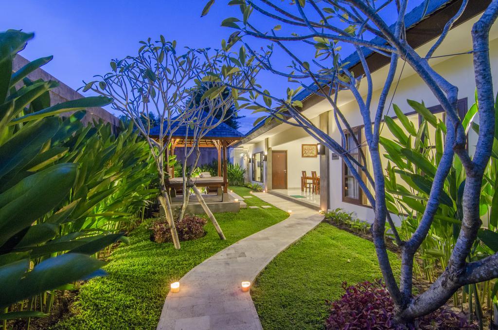 Bukit Kirana Villas Uluwatu Buitenkant foto