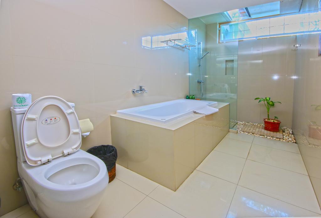 Bukit Kirana Villas Uluwatu Buitenkant foto