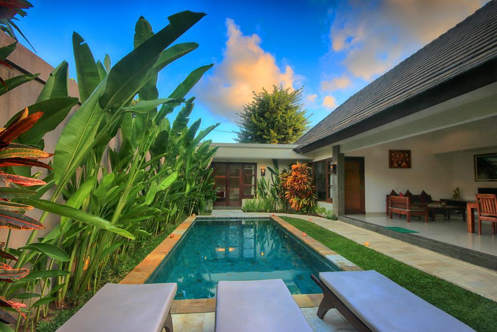 Bukit Kirana Villas Uluwatu Buitenkant foto