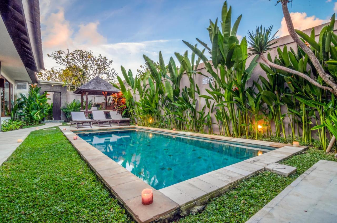 Bukit Kirana Villas Uluwatu Buitenkant foto